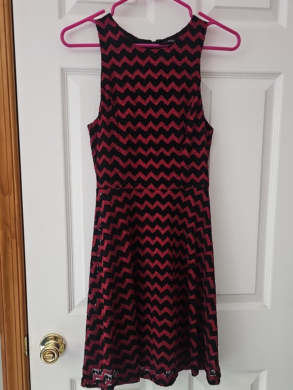Ark & Co Black and Pink Chevron Sleeveless Fit & Flare Dress